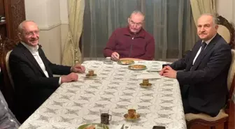 Adaylık tartışmaları sürerken Kılıçdaroğlu'ndan Baykal'a sürpriz ziyaret! CHP liderinden bir talebi var