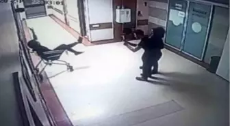 Elazığ'da özel bir hastanede sağlık çalışanları yoğun bakım ünitesi önünde tik tok videosu çekti
