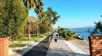 Yılın ilk günü Köyceğiz'de bahar havası yaşandı