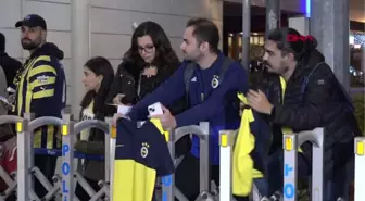 SPOR Fenerbahçe'ye Antalya'da coşkulu karşılama