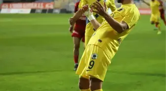 Menemen'in en golcüsü İskederunspor'da