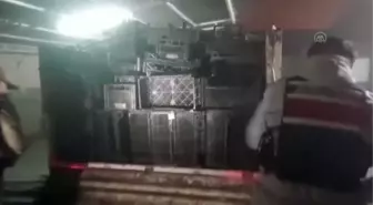 Sebze kasalarının arasına gizlenen 23 düzensiz göçmen yakalandı
