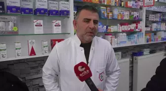Aksaray'da Eczacılar ve Vatandaşlar: 'Belli Kısım İlaçlar Bulunamıyor'