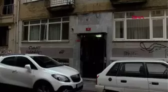  KADIKÖY'DE GASP ŞÜPHELİLERİNE ESNAF MÜDAHALESİ