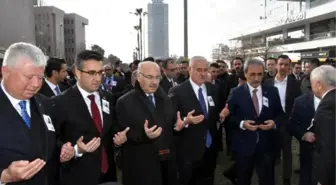 Şehit Fethi Sekin ve Musa Can için İzmir'de anma
