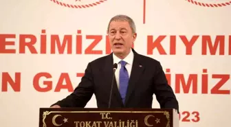 BAKAN AKAR, ŞEHİT YAKINLARI VE GAZİLERLE BİR ARAYA GELDİ