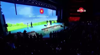 Erdoğan: Yüzde 1'in Altında Olsa Bile Borcunu Ödemekte Zorlanan Çiftçimiz Varsa Onlara Destek Olmak Boynumuzun Borcudur