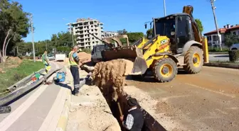 Manavgat Sarılar'da içme suyu hattı yenileme çalışmasında sona gelindi