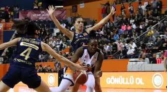 Kadınlar Basketbol Süper Ligi: ÇBK Mersin Yenişehir Belediyesi: 77 Fenerbahçe: 68