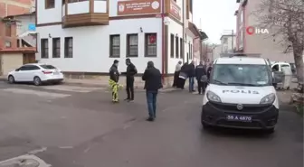 Patlayan varis polis ekiplerini alarma geçirdi