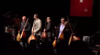 Sanatçı Arif Sağ'ın 61. sanat yılı Maltepe'de kutlandı