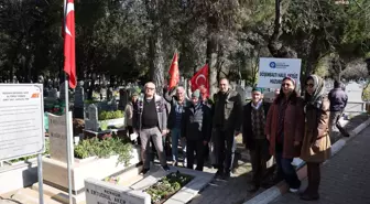 Birinci Dünya Savaşı Kahramanı Topçu Yüzbaşı Aker, Antalya'da Mezarı Başında Anıldı