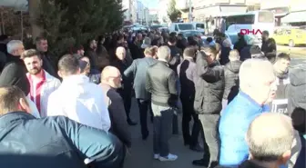 FATİH'TE ÖLDÜRÜLEN TAKSİCİ SON YOLCULUĞUNA UĞURLANDI