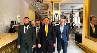 Çat: 'Yarınlar rahatından vazgeçenlerindir'