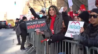New York'taki iki hastane önünde 7 binden fazla hemşire grev yaptı