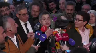 Cezaevinden Tahliye Edilen Fincancı: 'Mücadeleye Devam Edeceğiz. Yeryüzü Aşkın Yüzü Oluncaya Kadar'