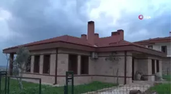 Yangında eşinin üzerine kapanarak ölümden kurtarmıştı, 19 günde evine kavuştu