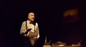 Edirne Devlet Tiyatrosu'nda bu ay iki oyun sahnelenecek