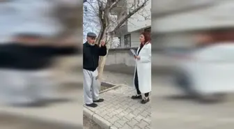 Elazığ'da Partilileri Gören Vatandaş: 'Eğer Ak Parti'den Geliyorsanız 'Utanmıyor Musunuz' Diyecektim. Ama Babacan'dan Geldiğiniz Zaman Hoş Geldiniz,...