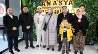 Görme engelli emekli imamın umre hayalini meslektaşları gerçekleştirdi