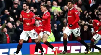 Derbide geriden geldiler! Manchester United, City'i 2 golle geçti