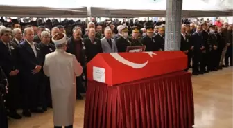 Şehit Uzman Çavuş Selçuk Kurt, son yolculuğuna uğurlandı (2)