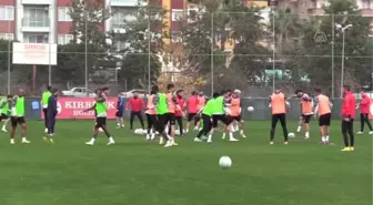Alanyaspor Teknik Direktörü Farioli'den Galatasaray maçı ve transfer değerlendirmesi