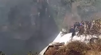 Nepal'de yolcu uçağının düşmesi sonucu 68 kişi öldü