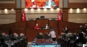 Duayen Siyasetçilerden İmamoğlu'na Destek Ziyareti.