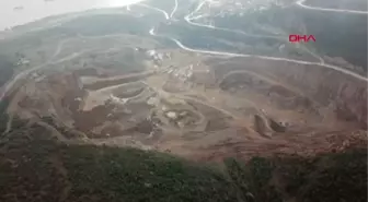 MAHALLEDE BİNALARI HASAR GÖREN HALKTAN 'TAŞ OCAĞINDA PATLATMA' ŞİKAYETİ