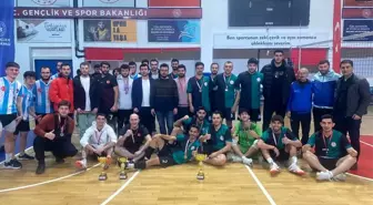 Şampiyon Cahit Zarifoğlu yurdu oldu