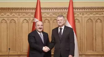 Sanayi ve Teknoloji Bakanı Varank, Macaristan Meclis Başkanı Köver ile görüştü