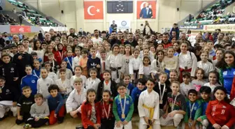 Yıldırım'da karate rüzgârı