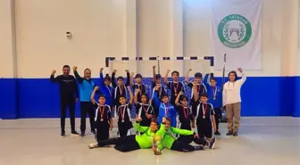 Köyceğiz Yunus Emre Ortaokulu hentbolda il şampiyonu oldu