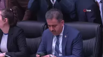 Anayasa Komisyonu başörtüsüne ilişkin teklifi görüşmek üzere toplandı