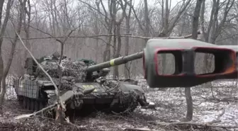 Ukrayna askerlerinin 'en acımasız çatışmaların merkezi'ndeki hareketliliği