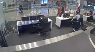 Sahte kurum kimlik kartlı şahıs İstanbul Havalimanı'nda yakalandı