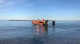 Sakarya'da kayıp tatilci, denizde aranıyor
