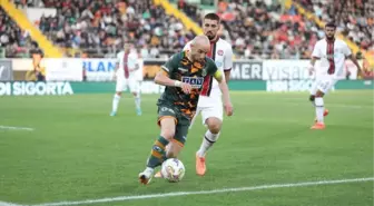 Corendon Alanyaspor - VavaCars Fatih Karagümrük: 2-2
