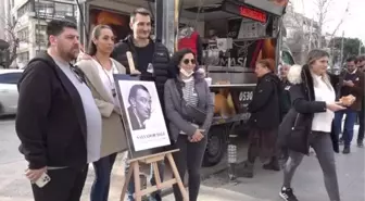 Salvador Dali'nin ölüm yıl dönümünde lokma dağıtıldı