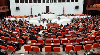 'Devletin içindeki çete yapılanmalarıyla ilgili iddiaların araştırılması' önerisi AK Parti ve MHP'nin oylarıyla reddedildi