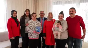 Başkan Işık'tan hipertansiyon hastası Gülbahar'a 'Geçmiş olsun' ziyareti
