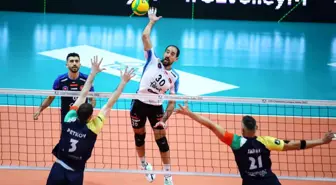 Halkbank çeyrek finalde
