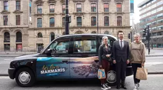 Marmaris Esnaf Odası Başkanı Ayyıldız, İngiltere'de taksiler ile 'Haydi Marmaris'e' çağrısı yaptı