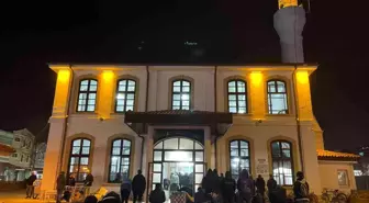 Sakaryalılar, Regaip Kandili'nde camilere akın etti