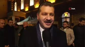 İsveç'teki hain provokasyona 10 bin Kuran-ı Kerim dağıtarak cevap verdiler