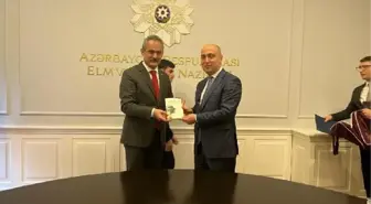 Bakan Özer, Azerbaycan Eğitim Bakanı Amrullayev ile bir araya geldi