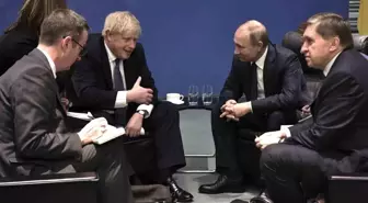 Eski İngiltere Başbakanı Johnson: 'Putin beni füze ile tehdit etti'