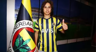 Fenerbahçe, Barcelona'dan Emre Demir ile 4.5 yıllık sözleşme imzaladı