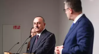 Çavuşoğlu, Estonyalı mevkidaşıyla basın toplantısına katıldı-1